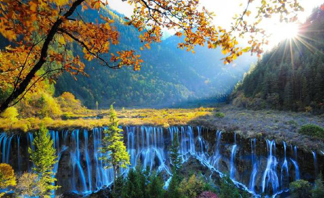 四川景點(diǎn)排行榜前十名，四川旅游必去十大景點(diǎn)推薦
