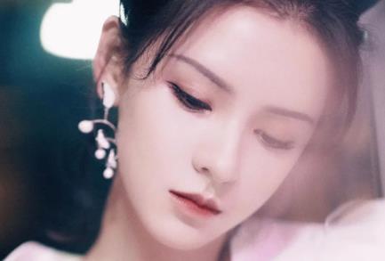 心屬一人的網(wǎng)名，心里牽掛一個人的網(wǎng)名