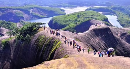 郴州十大著名景點(diǎn)推薦，湖南郴州旅游十大必去景區(qū)